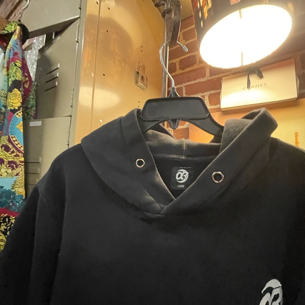 Hoodie - Picture 6 of 9